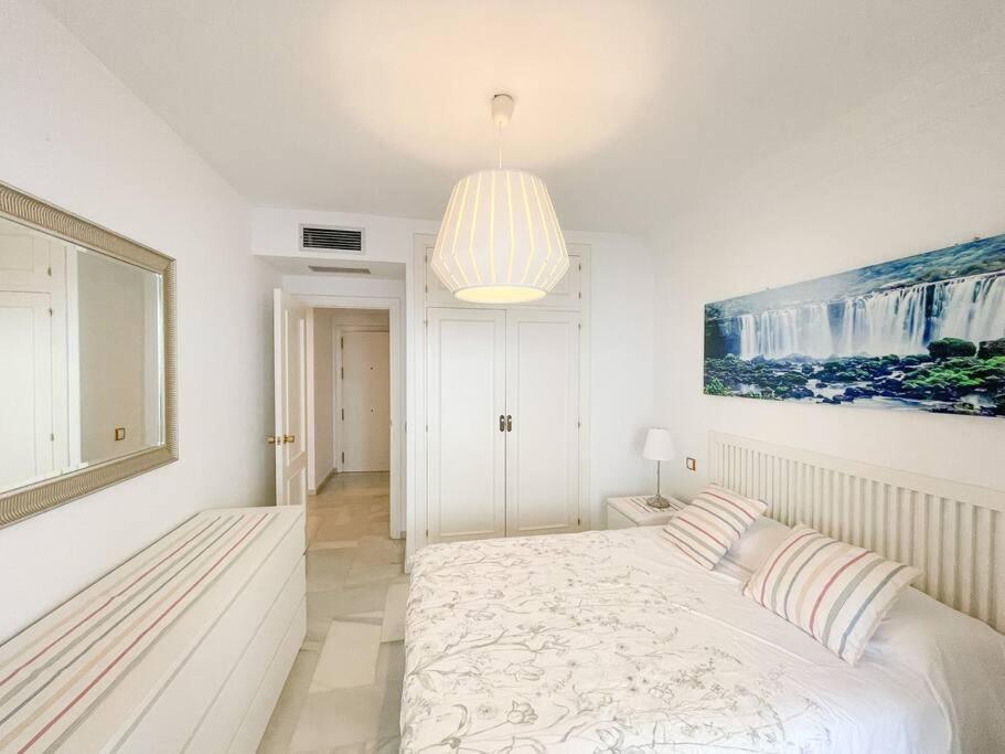 Seafront Apartment With Direct Access To The Beach Torremolinos Exterior foto